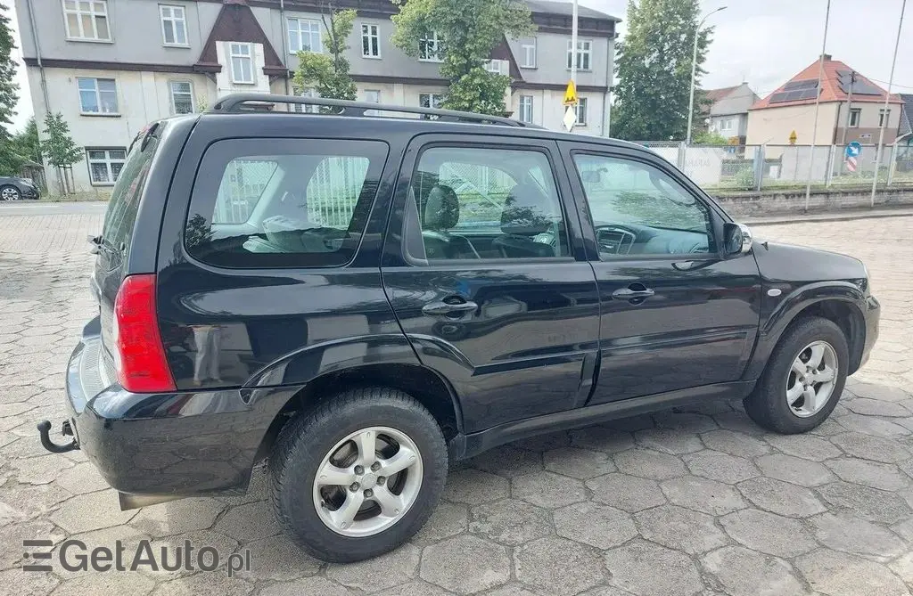 MAZDA Tribute 