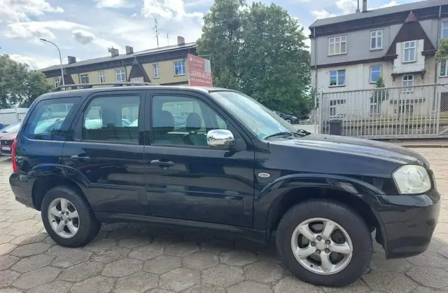MAZDA Tribute 