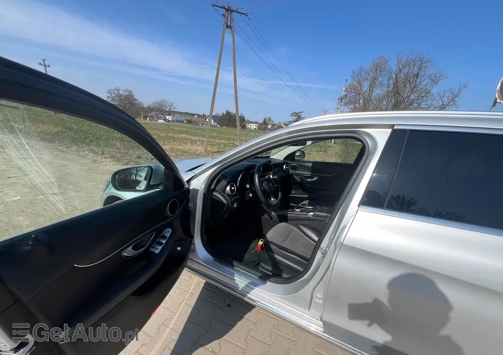 MERCEDES-BENZ Klasa C 180 (BlueTEC) d Avantgarde