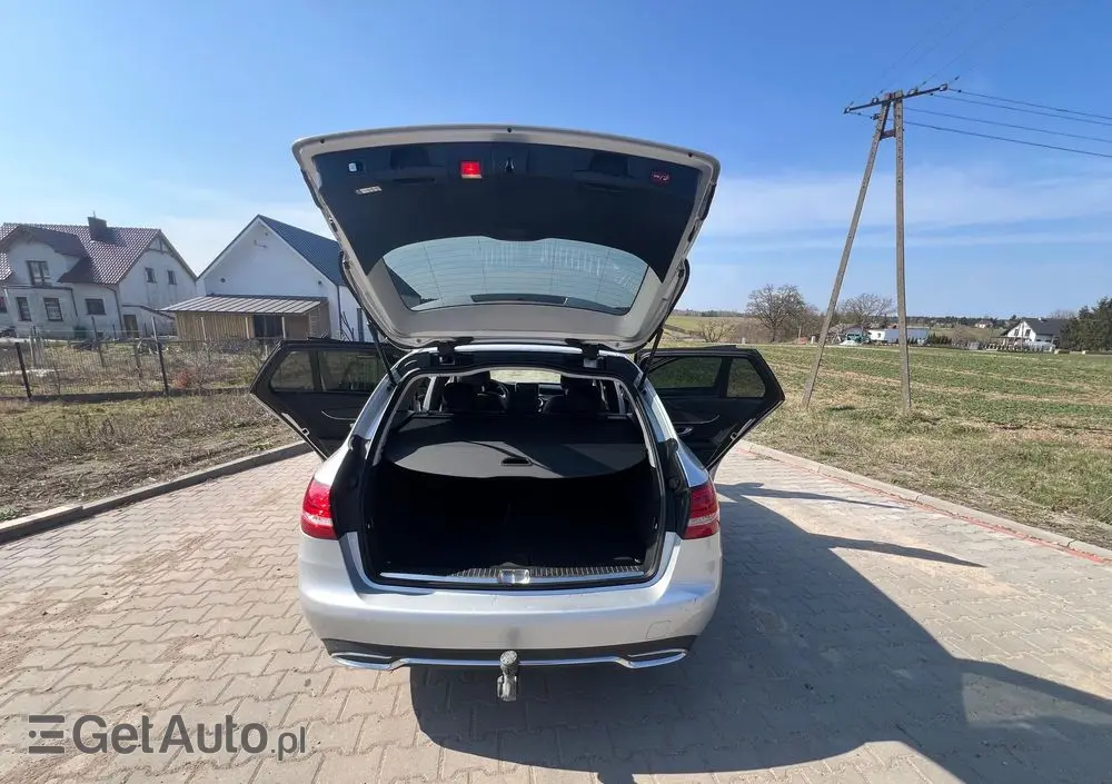 MERCEDES-BENZ Klasa C 180 (BlueTEC) d Avantgarde