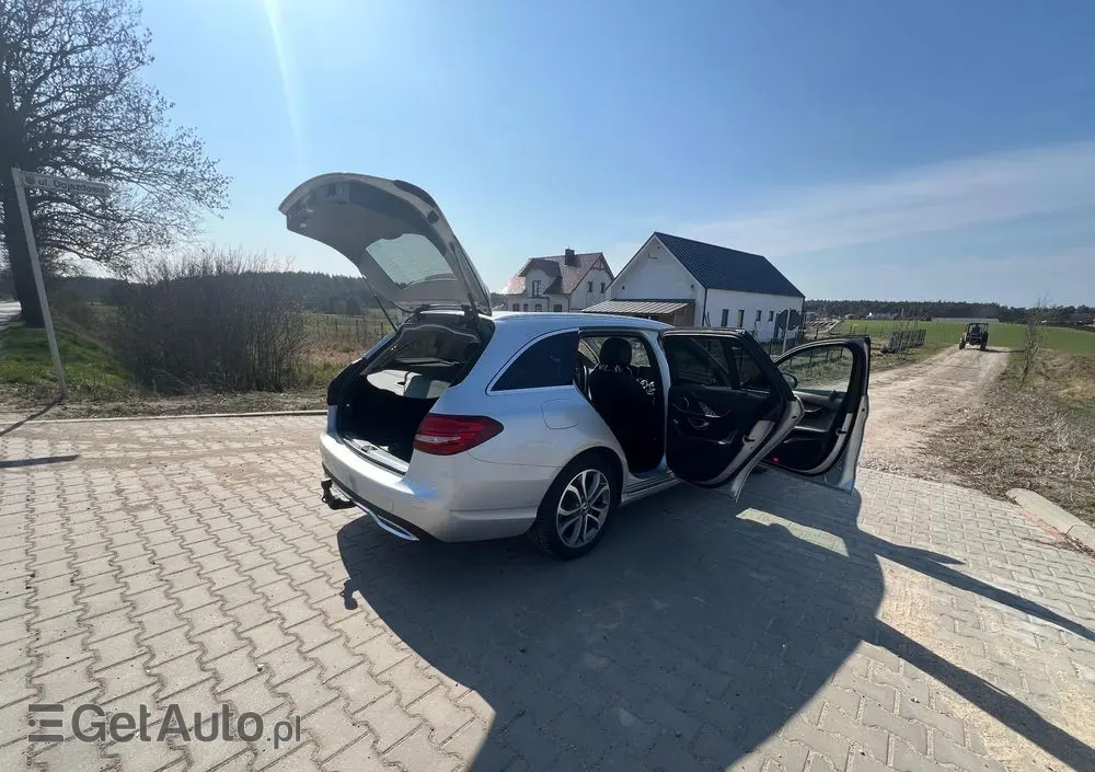 MERCEDES-BENZ Klasa C 180 (BlueTEC) d Avantgarde