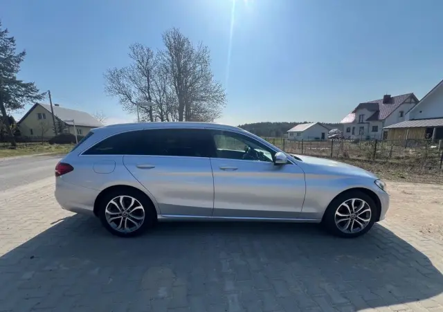 MERCEDES-BENZ Klasa C 180 (BlueTEC) d Avantgarde