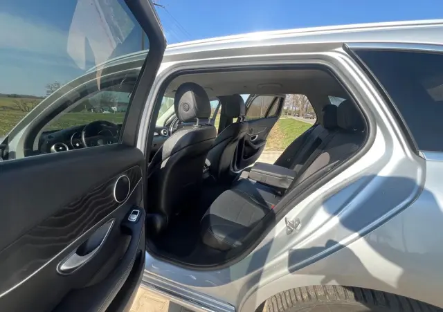 MERCEDES-BENZ Klasa C 180 (BlueTEC) d Avantgarde