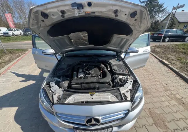 MERCEDES-BENZ Klasa C 180 (BlueTEC) d Avantgarde