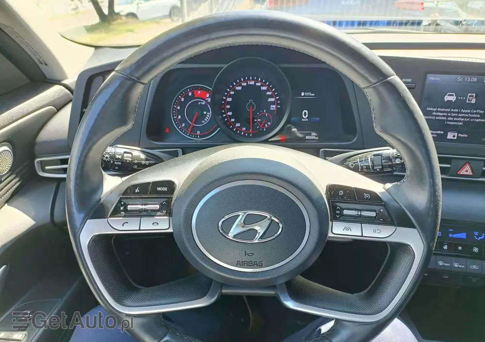 HYUNDAI Elantra 1.6 Smart