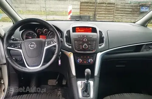 OPEL Zafira 