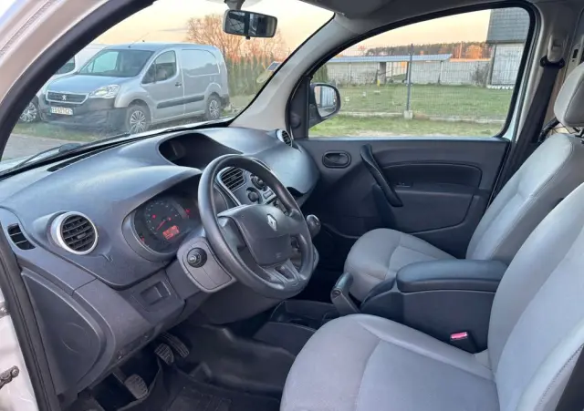 RENAULT Kangoo 