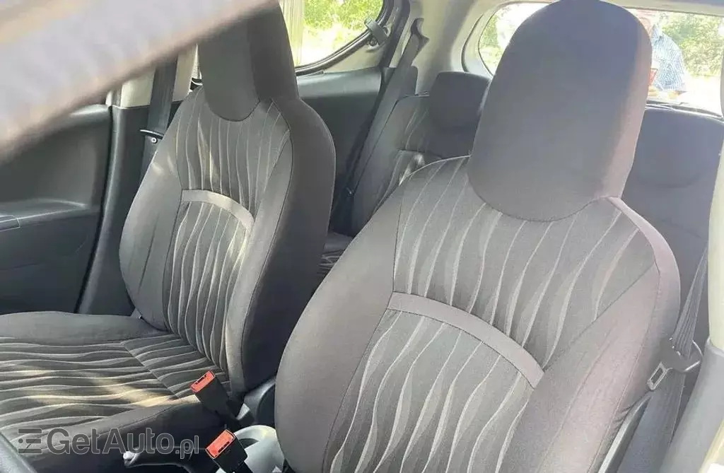 NISSAN Pixo 1.0 (68 KM)