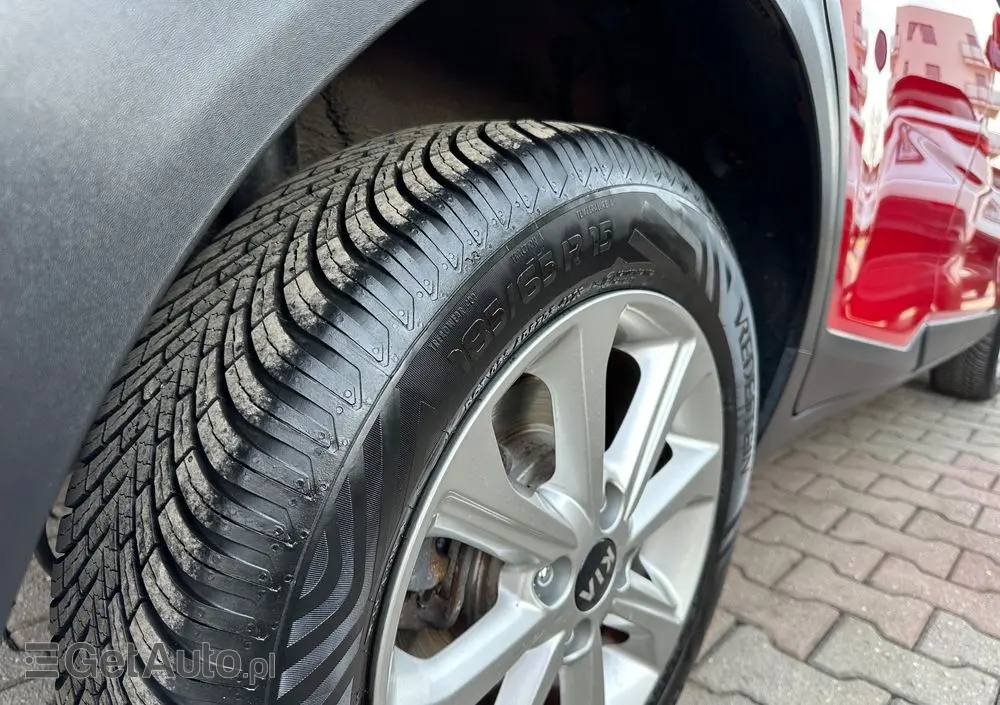 KIA Stonic 1.2 Edition 7