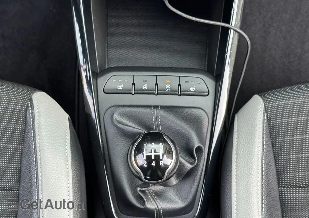 KIA Stonic 1.2 Edition 7