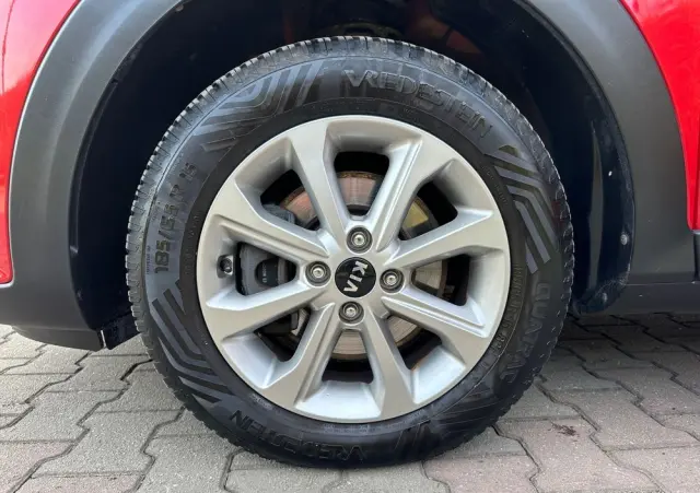 KIA Stonic 1.2 Edition 7