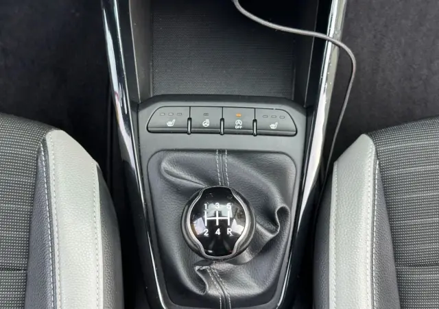 KIA Stonic 1.2 Edition 7