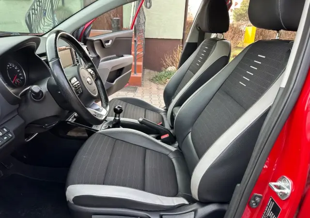 KIA Stonic 1.2 Edition 7