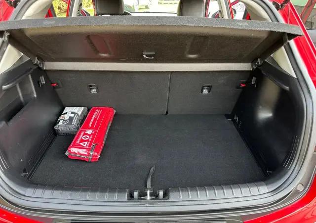 KIA Stonic 1.2 Edition 7