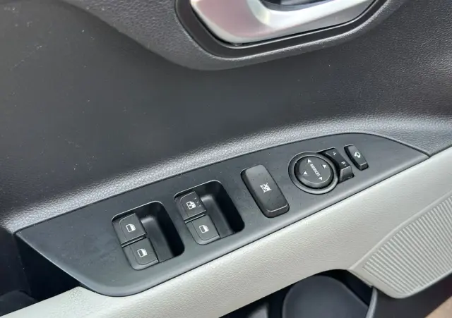 KIA Stonic 1.2 Edition 7