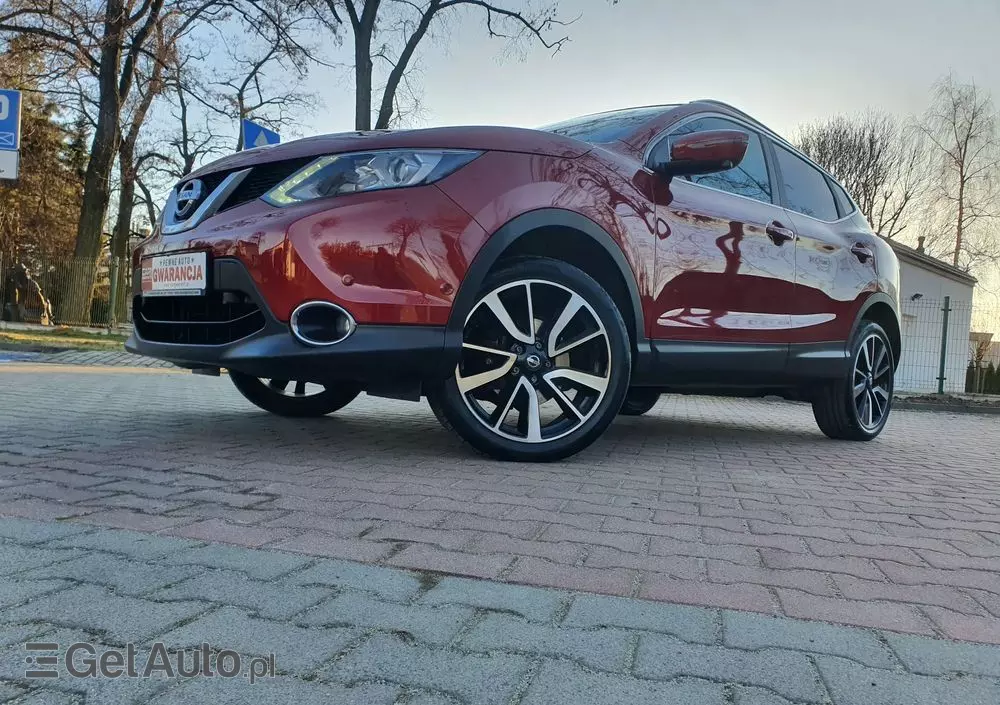 NISSAN Qashqai 1.6 DIG-T Tekna