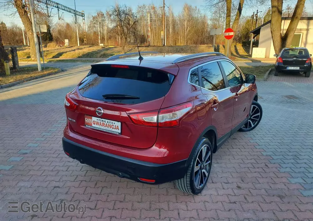 NISSAN Qashqai 1.6 DIG-T Tekna