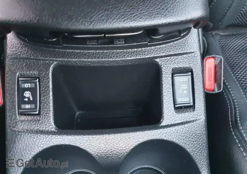 NISSAN Qashqai 1.6 DIG-T Tekna