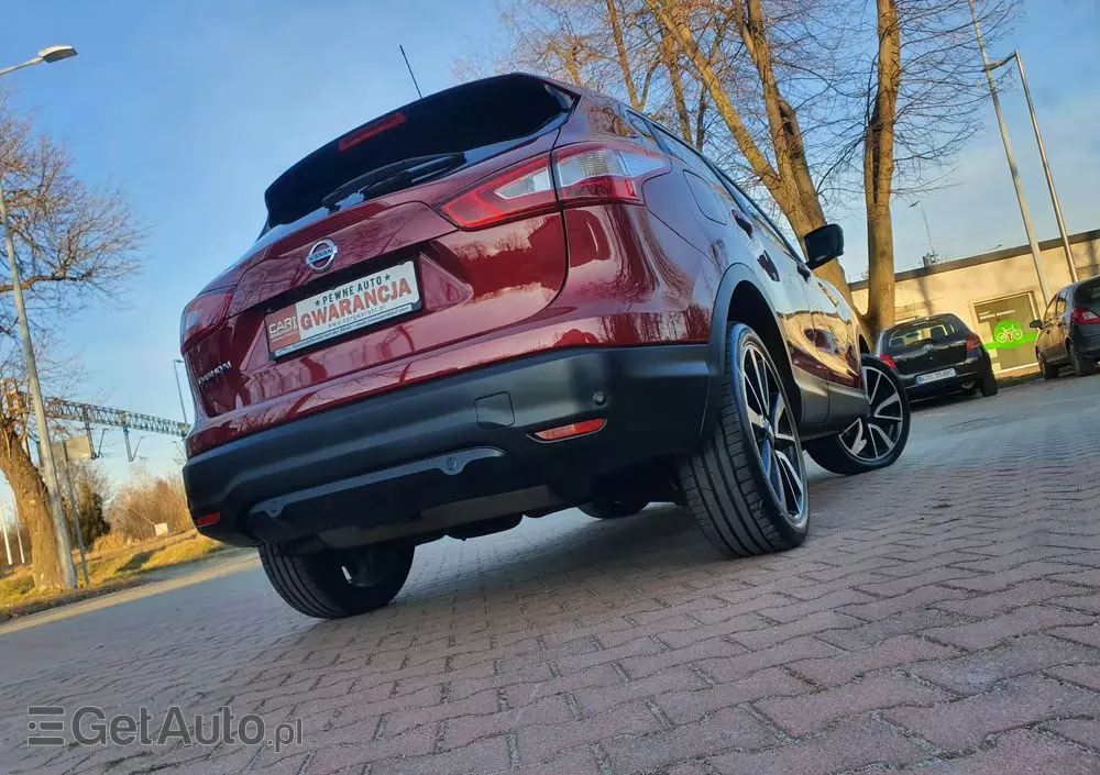 NISSAN Qashqai 1.6 DIG-T Tekna