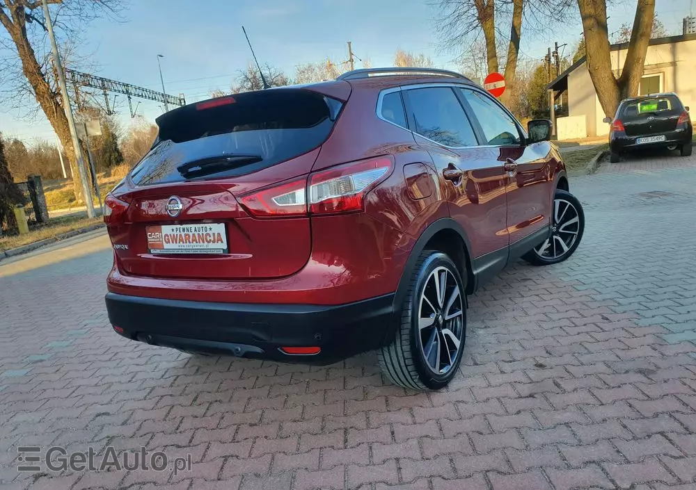 NISSAN Qashqai 1.6 DIG-T Tekna