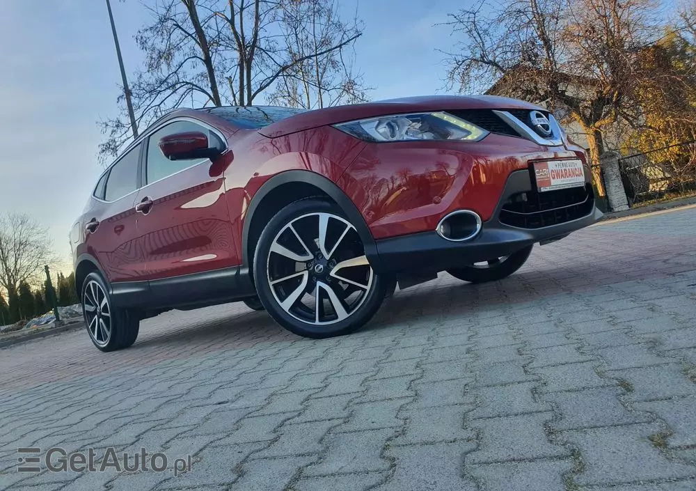 NISSAN Qashqai 1.6 DIG-T Tekna
