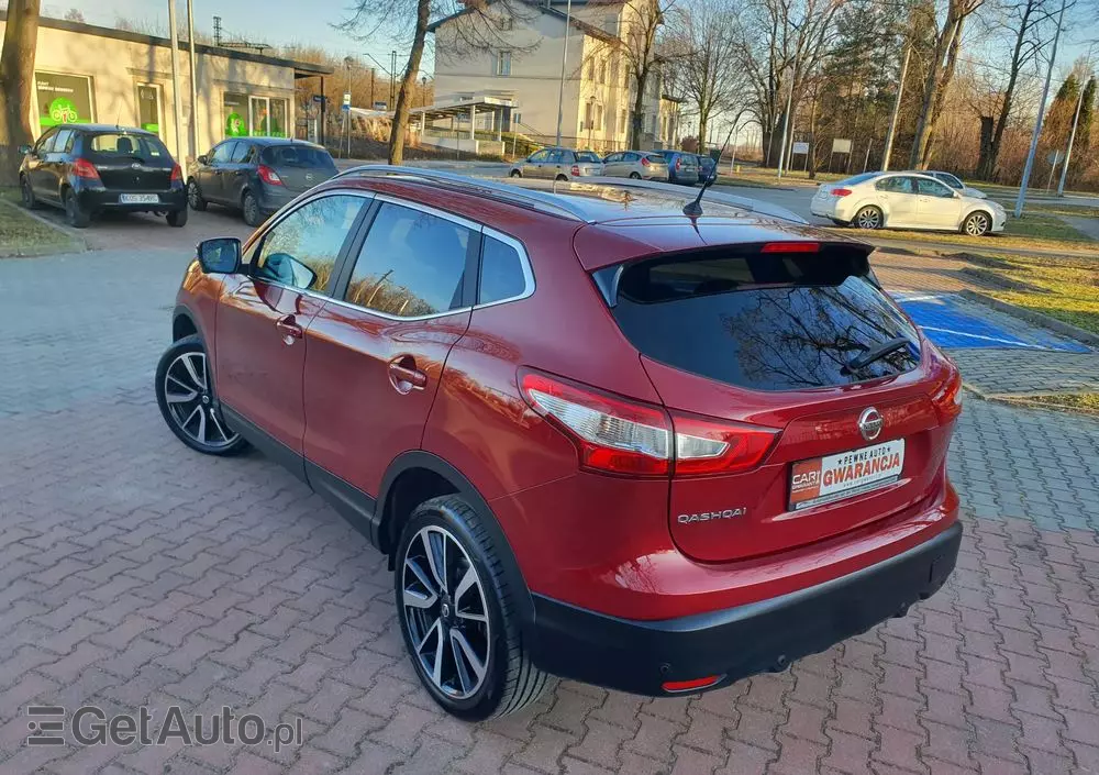 NISSAN Qashqai 1.6 DIG-T Tekna