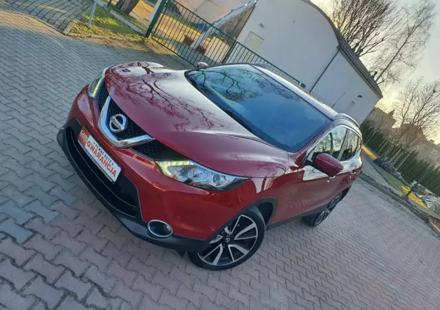 NISSAN Qashqai 1.6 DIG-T Tekna