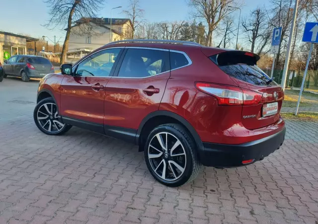 NISSAN Qashqai 1.6 DIG-T Tekna