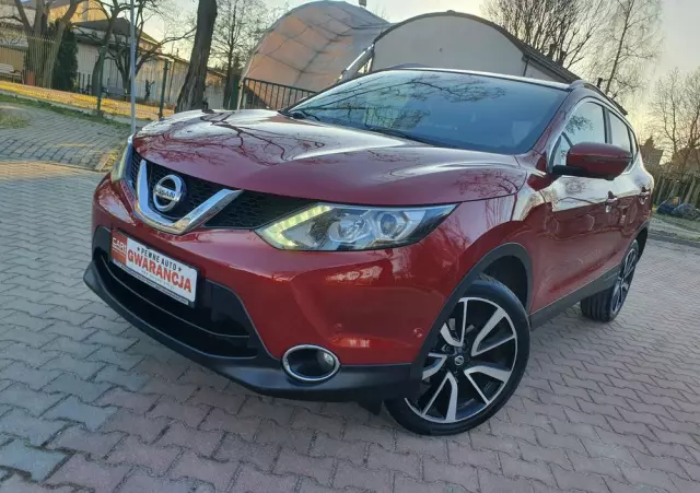 NISSAN Qashqai 1.6 DIG-T Tekna