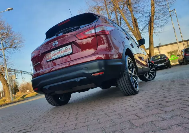 NISSAN Qashqai 1.6 DIG-T Tekna