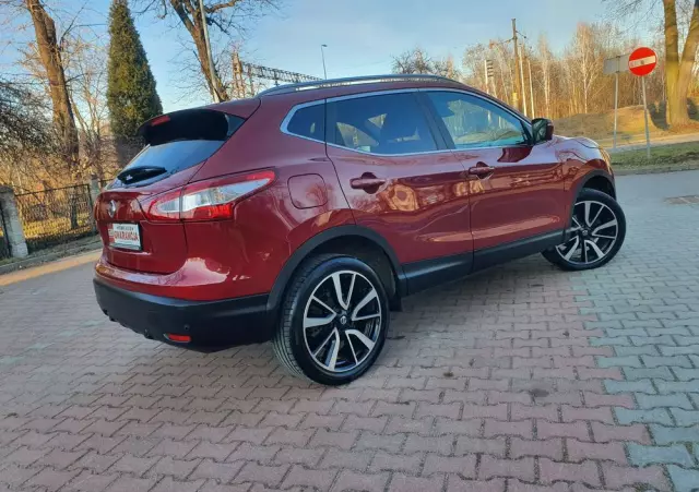 NISSAN Qashqai 1.6 DIG-T Tekna