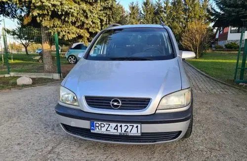 OPEL Zafira 