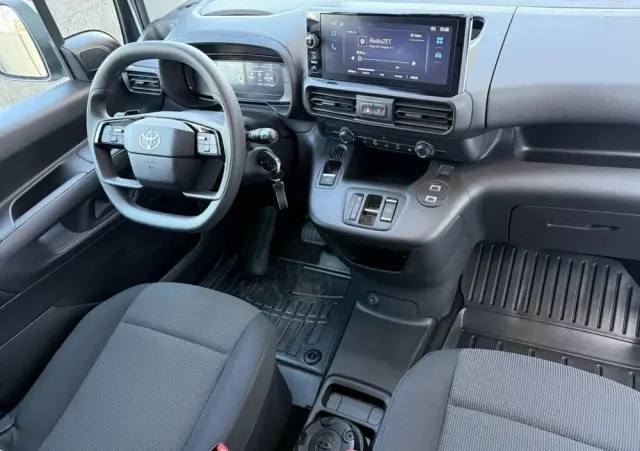 TOYOTA Proace City 