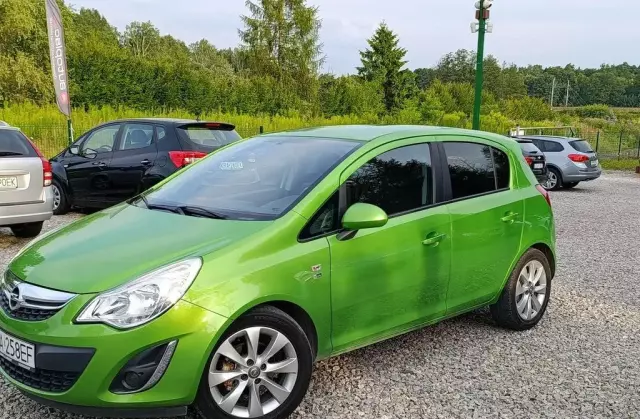 OPEL Corsa 