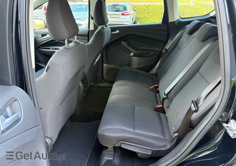 FORD Kuga 1.5 EcoBoost 2x4 Titanium