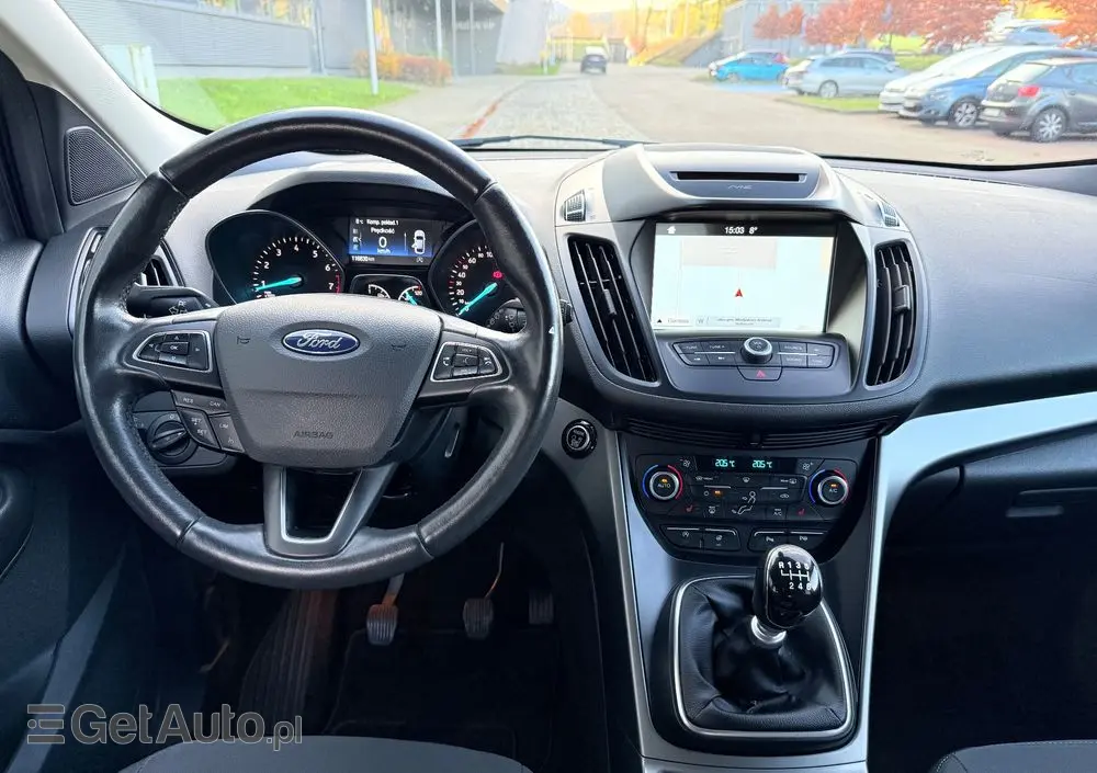 FORD Kuga 1.5 EcoBoost 2x4 Titanium