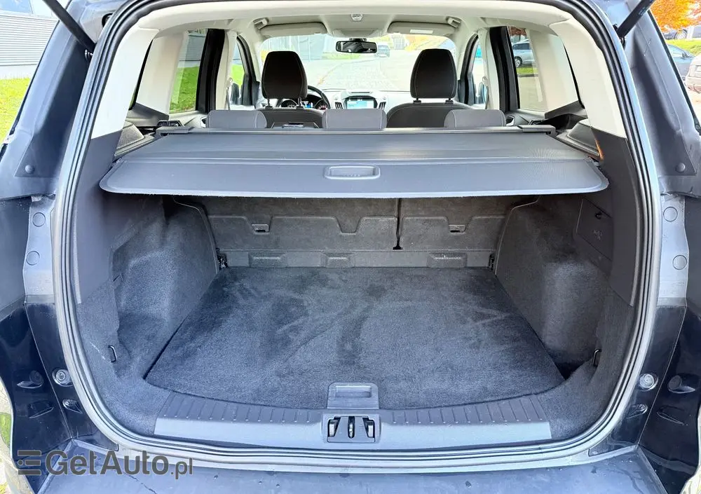 FORD Kuga 1.5 EcoBoost 2x4 Titanium