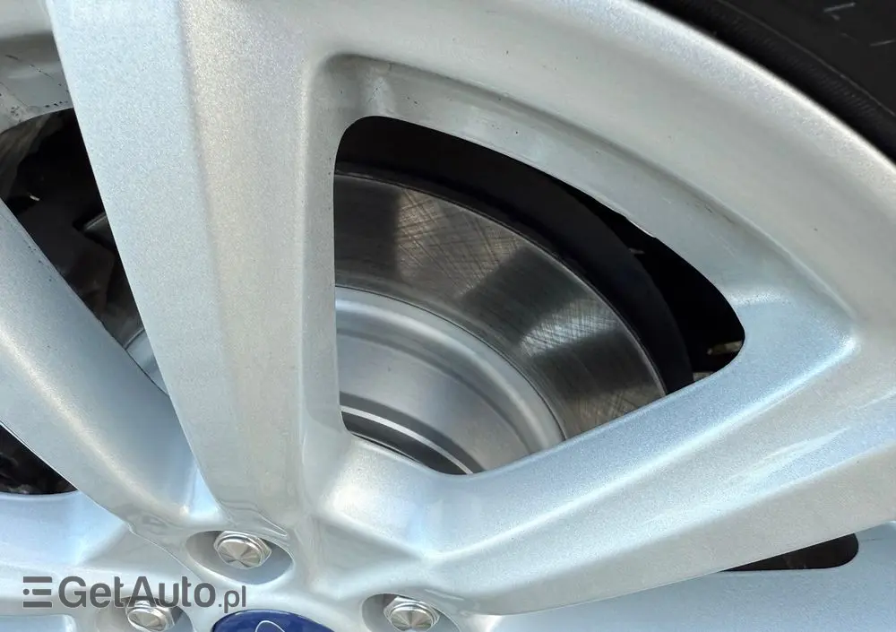 FORD Kuga 1.5 EcoBoost 2x4 Titanium