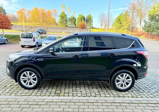 FORD Kuga 1.5 EcoBoost 2x4 Titanium