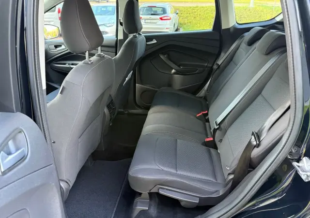 FORD Kuga 1.5 EcoBoost 2x4 Titanium