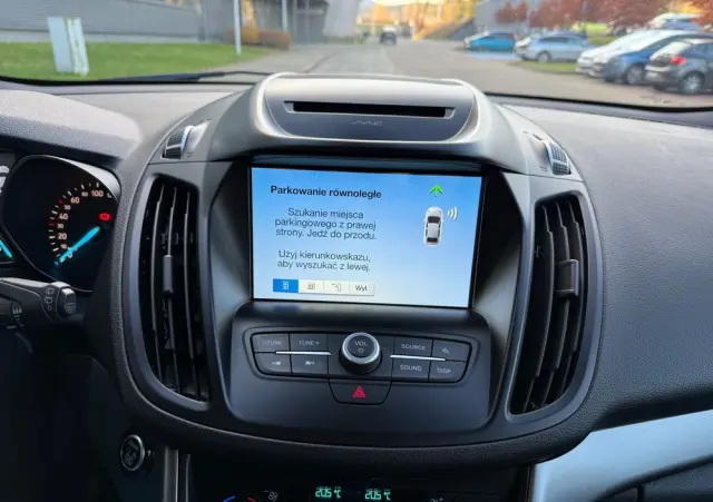 FORD Kuga 1.5 EcoBoost 2x4 Titanium