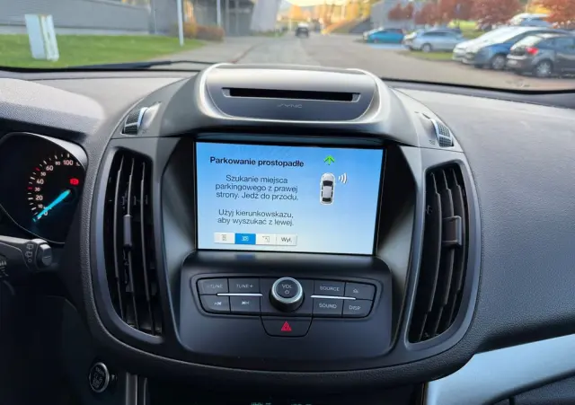 FORD Kuga 1.5 EcoBoost 2x4 Titanium