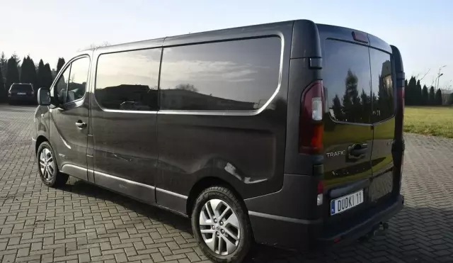 RENAULT Trafic 