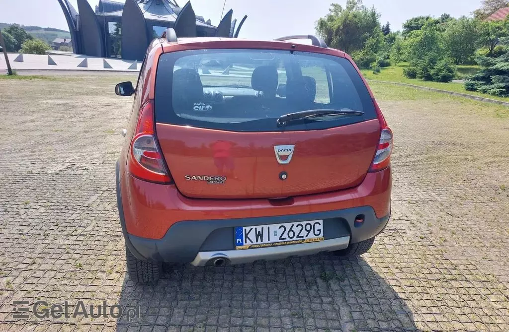 DACIA Sandero 