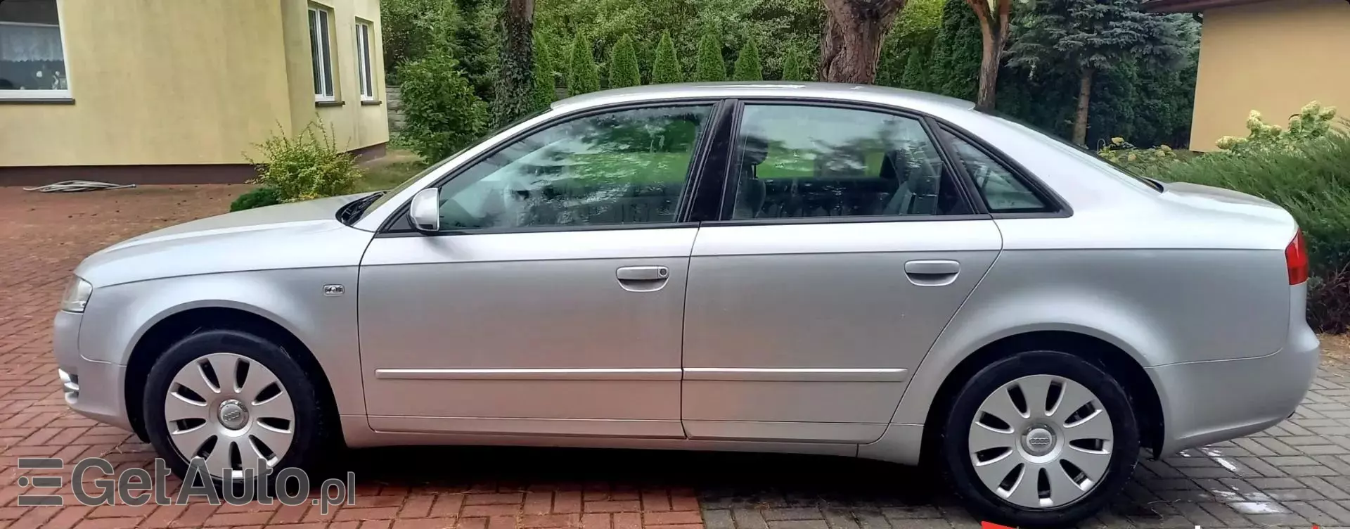 AUDI A4 2.0 (130 KM)