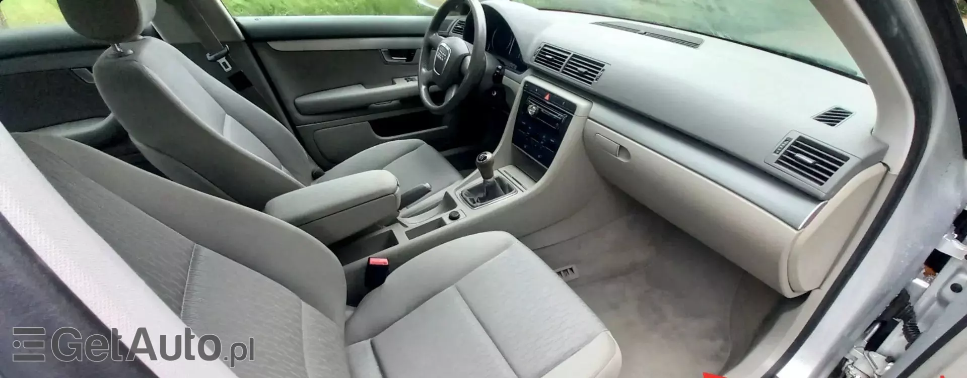 AUDI A4 2.0 (130 KM)