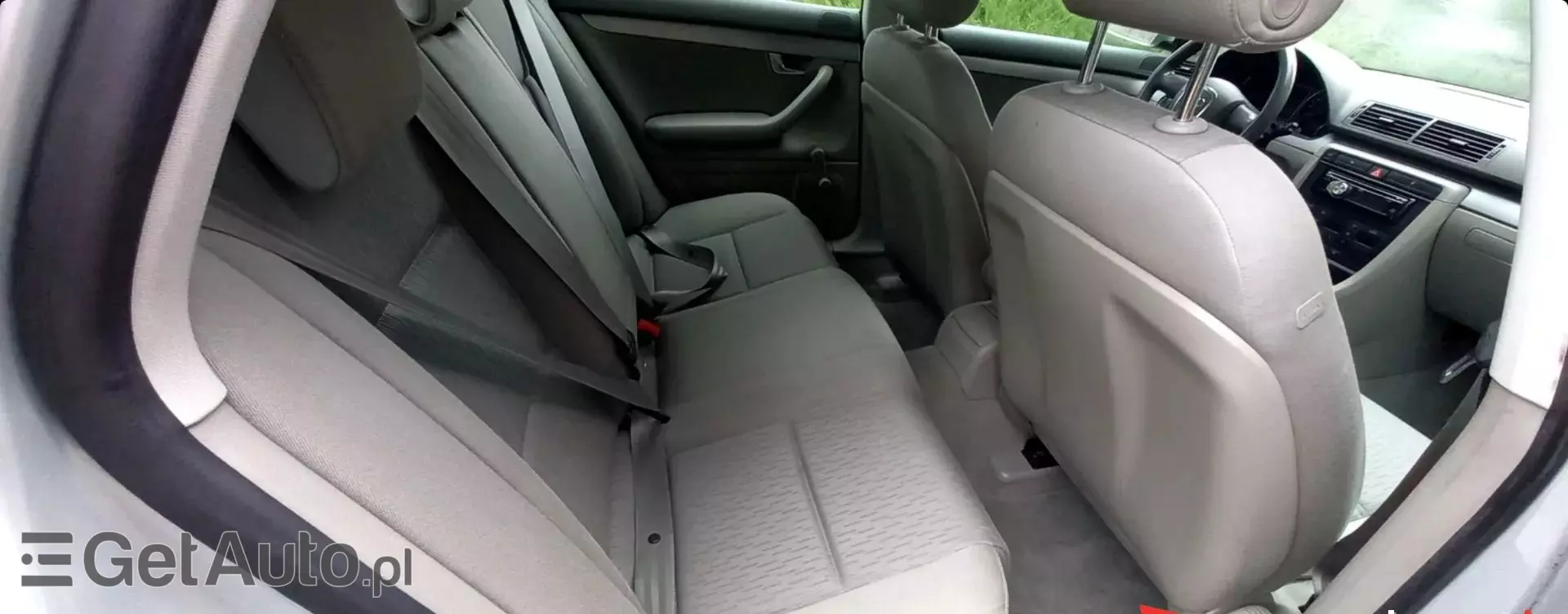 AUDI A4 2.0 (130 KM)