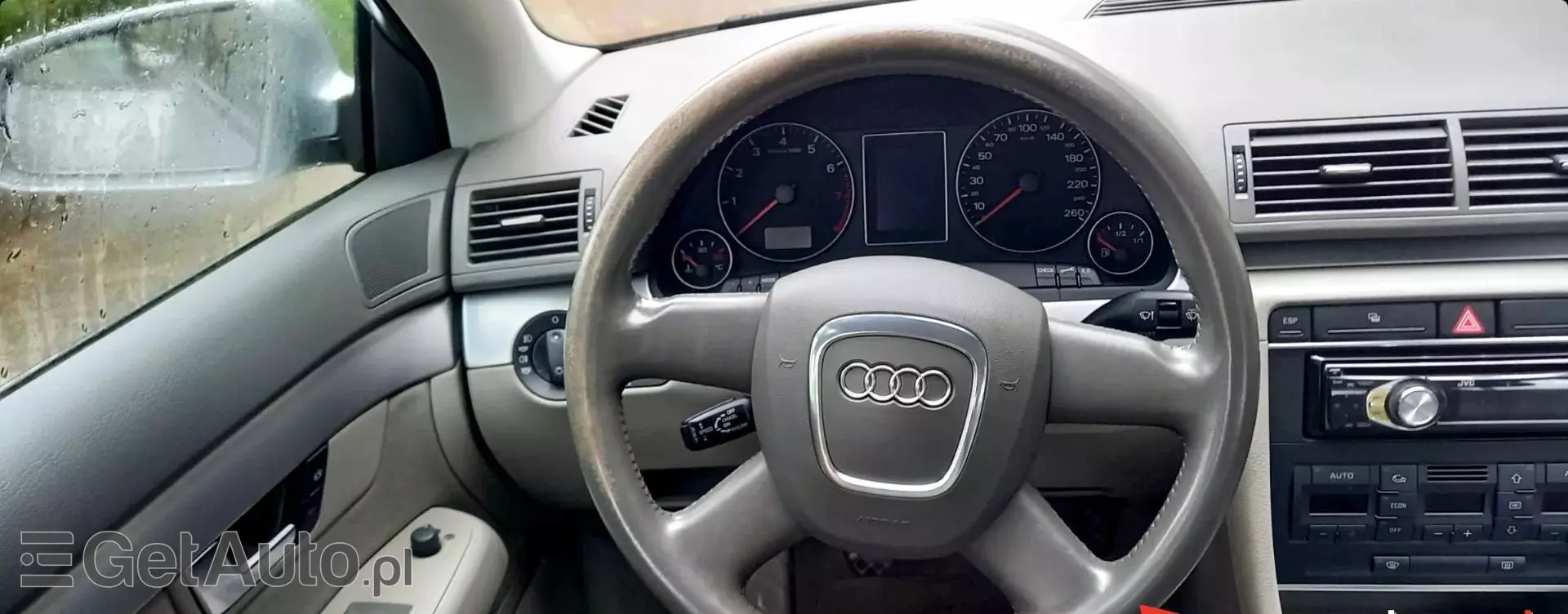 AUDI A4 2.0 (130 KM)