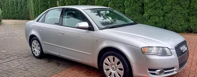 AUDI A4 2.0 (130 KM)