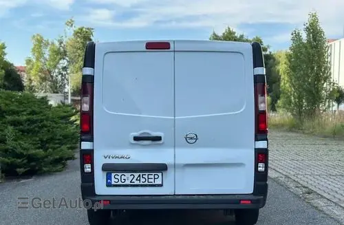 OPEL Vivaro 